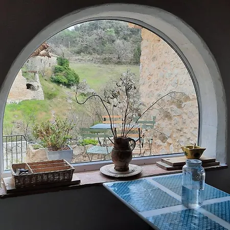 La Maison De Daniel - * Esparron-de-Verdon