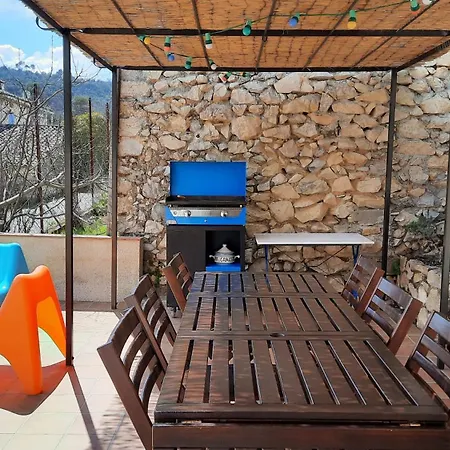 La Maison De Daniel - * Esparron-de-Verdon